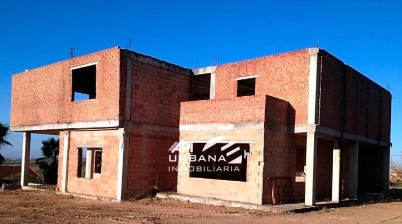 Córdoba - Lucena - 3500m2