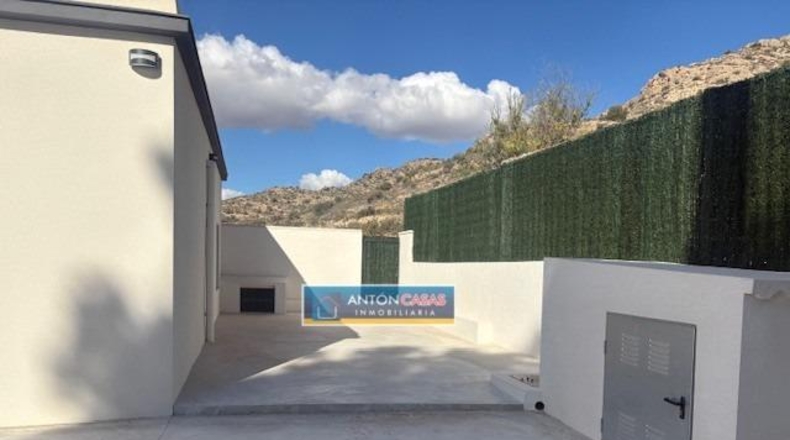 Alicante - Aspe - 3171m2