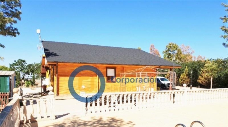 Sevilla - Lora del Río - 10000m2