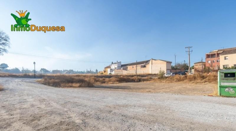Гранада - Los Llanos - 2800m2