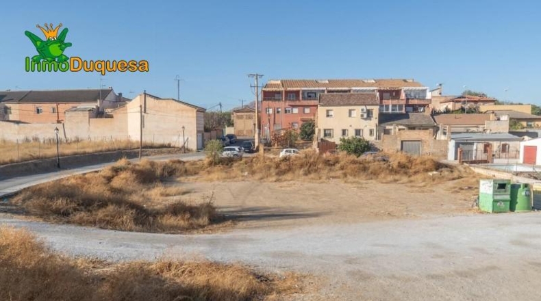 Гранада - Los Llanos - 2800m2