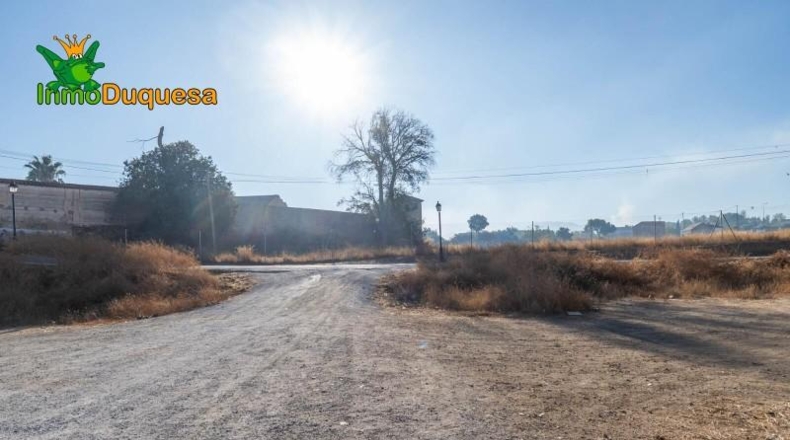 Гранада - Los Llanos - 2800m2