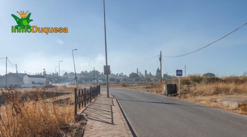Гранада - Los Llanos - 2800m2