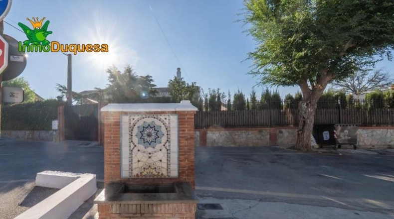 Гранада - Los Llanos - 2800m2