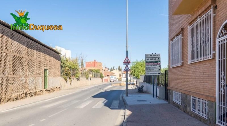 Гранада - Los Llanos - 2800m2