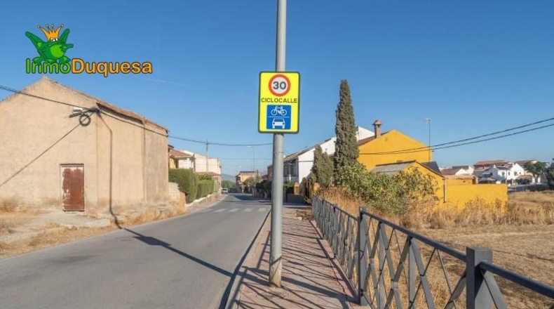 Гранада - Los Llanos - 2800m2