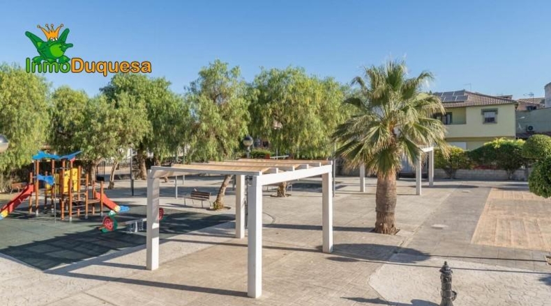 Гранада - Los Llanos - 2800m2