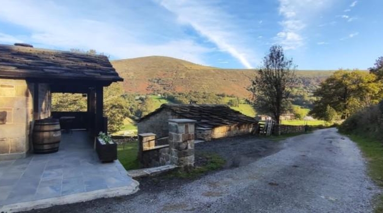 Cantàbria - San Pedro del Romeral - 8101m2