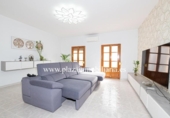 Xalet independent amb terreny en venda a la España, Lucena, ref.: TR353105 foto