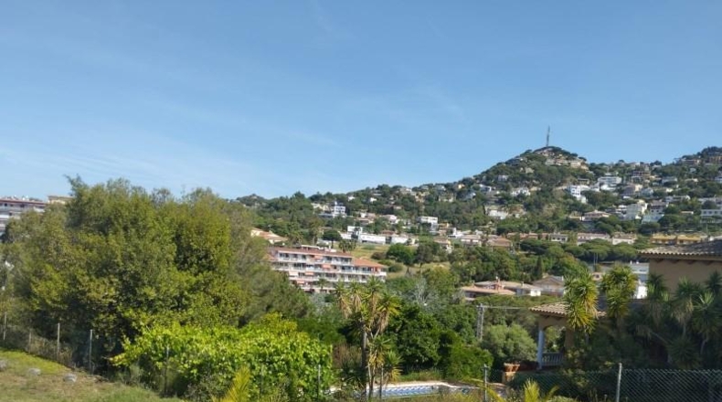 Жирона - Lloret de Mar - 907m2