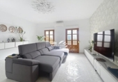 Xalet independent amb terreny en venda a la España, Lucena, ref.: TR331917 foto