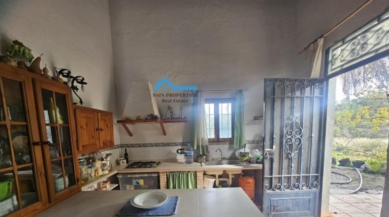 Alicante - Кальоса-де-Энсарриа - 9760m2