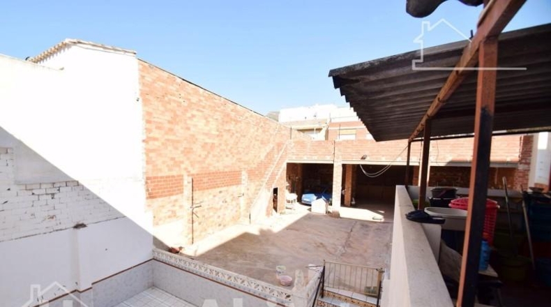 Castellon - la Vall d'Uixó - 473m2