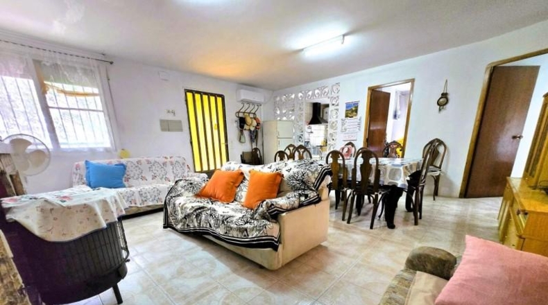 Валенсия - Sagunto - 1250m2