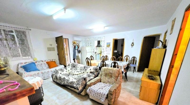 Валенсия - Sagunto - 1250m2