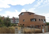 Casa de pueblo en venta en la España, Vilanova i la Geltrú, ref: TR287723 foto