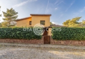 Chalet independiente con terreno en venta en la España, Prades, ref: TR367716 foto