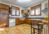 Chalet independiente con terreno en venta en la España, Prades, ref: TR367716 foto