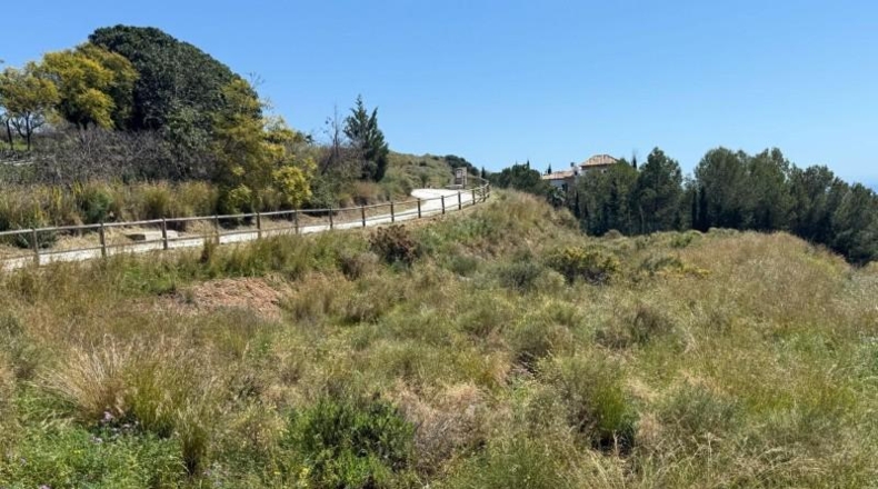 Málaga - Mijas - 26000m2
