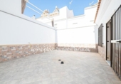 Xalet independent amb terreny en venda a la España, Lucena, ref.: TR167308 foto