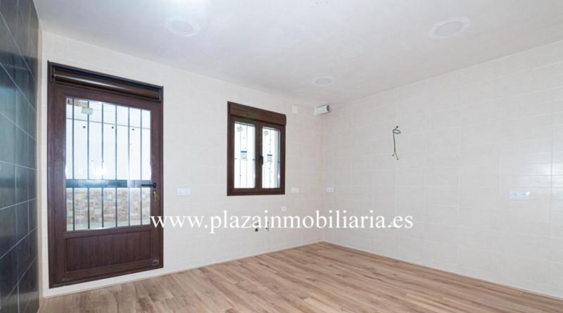 Córdoba - Lucena - 305m2
