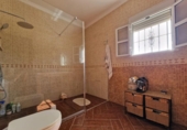 Casa de camp amb terreny en venda a la España, Algar, ref.: TR339676 foto