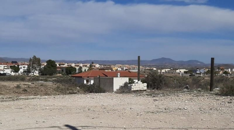 Almería - Zurgena - 3875m2