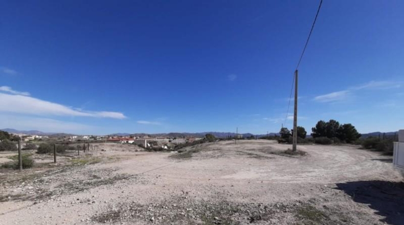 Almería - Zurgena - 3875m2