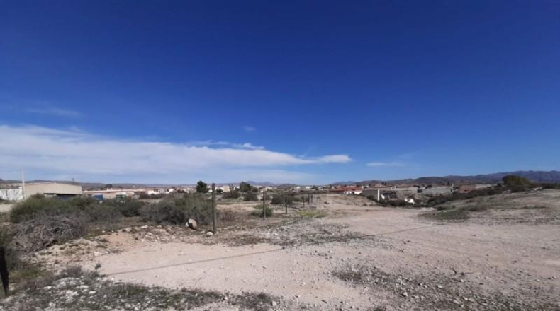 Almería - Zurgena - 3875m2