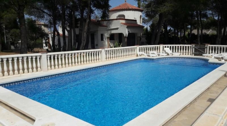 Tarragona - l'Ametlla de Mar - 1640m2
