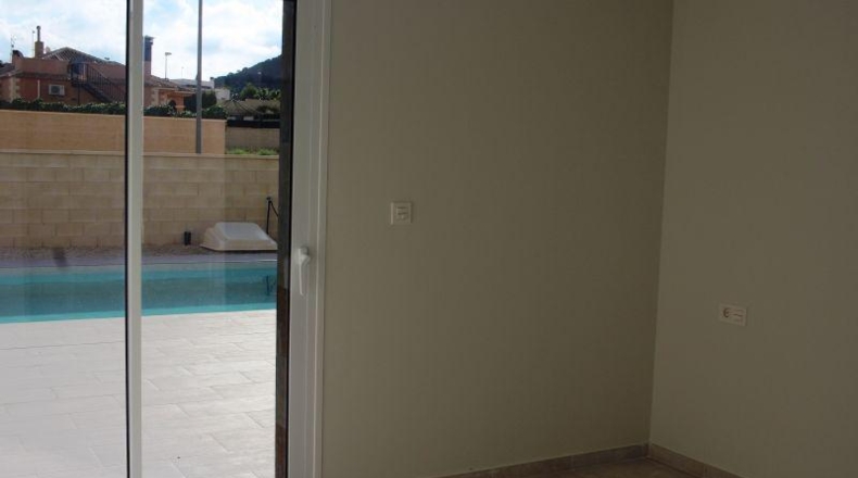 Alicante - la Romana - 500m2