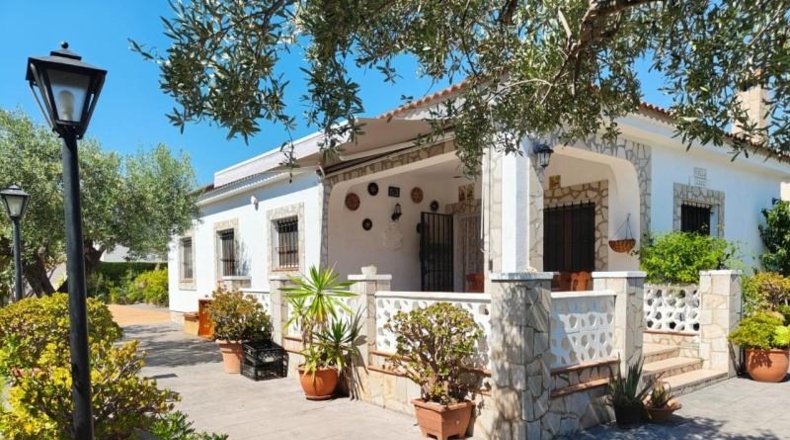 Tarragona - l'Ametlla de Mar - 830m2