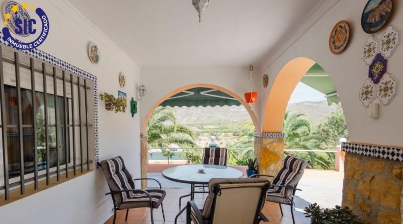 Valencia - Alcira - 2296m2