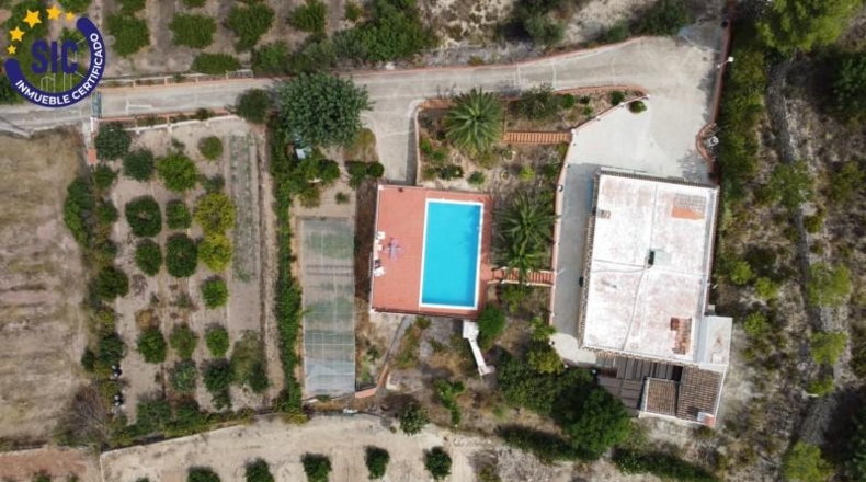 Valencia - Alcira - 2296m2