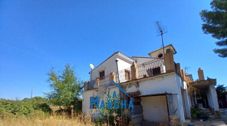 Albacete - Albacete - 2199m2