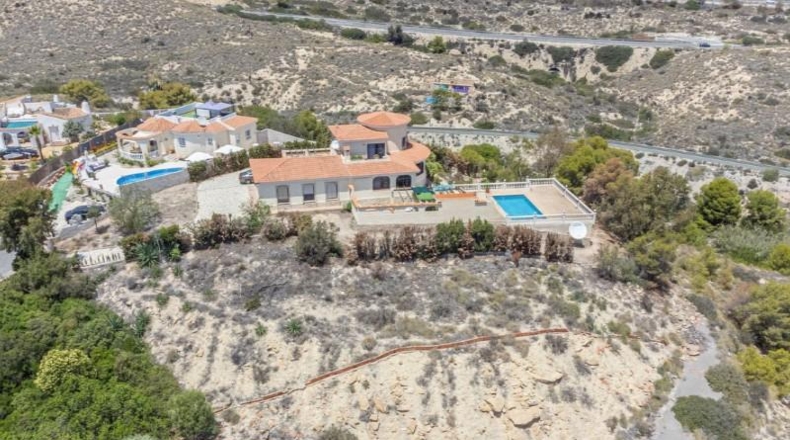 Alicante - Campello - 1220m2