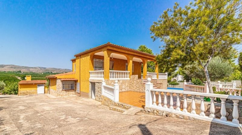 Валенсия - Alberique - 2121m2