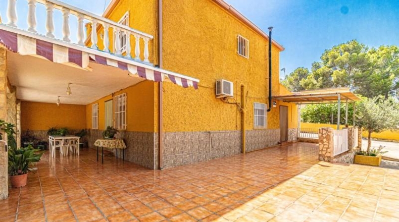 Валенсия - Alberique - 2121m2