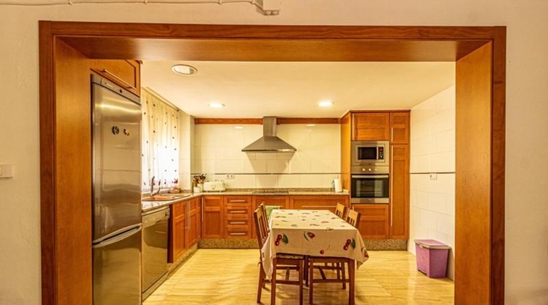 Валенсия - Alberique - 2121m2