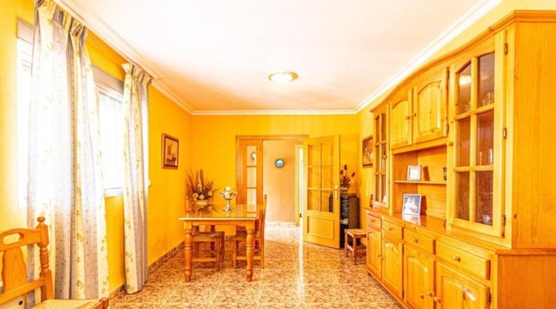 Валенсия - Alberique - 2121m2