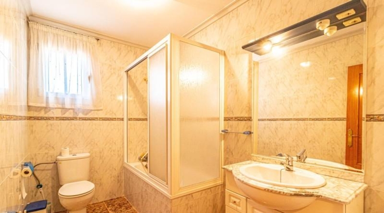 Валенсия - Alberique - 2121m2
