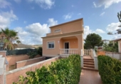 Chalet independiente con terreno en venta en la España, el Vendrell, ref: TR159304 foto