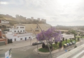 Дом с участком на продажу в городе Alcalá de Guadaíra Фото