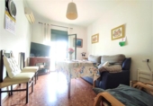 Дом с участком на продажу в городе Alcalá de Guadaíra Фото
