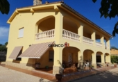 Xalet independent amb terreny en venda a la España, Agullent, ref.: TR147778 foto