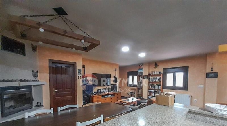Pontevedra - Puenteareas - 1165m2
