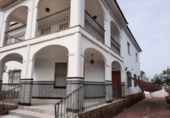Xalet independent amb terreny en venda a la España, Lucena, ref.: TR194529 foto