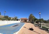 Xalet independent amb terreny en venda a la España, Alacant, ref.: TR224631 foto