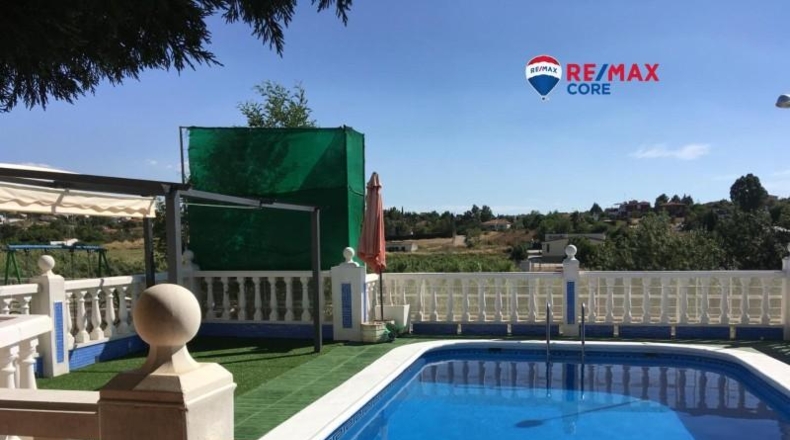 Badajoz - Альмендралехо - 424m2