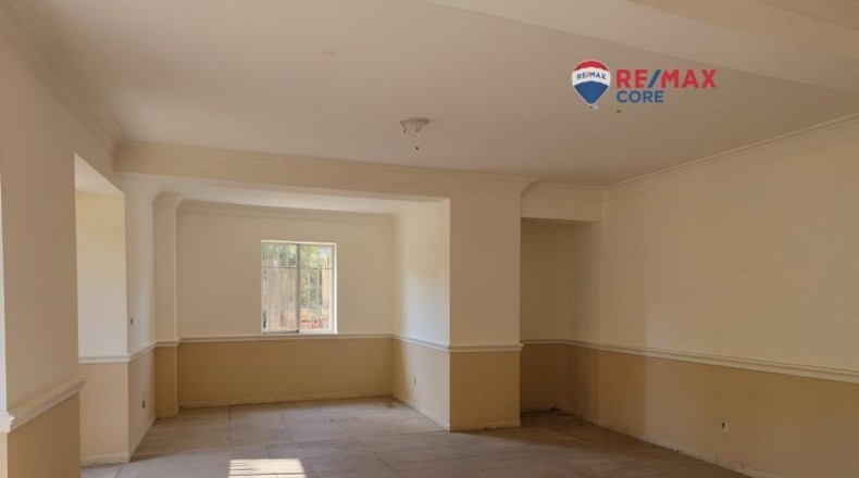Badajoz - Альмендралехо - 424m2